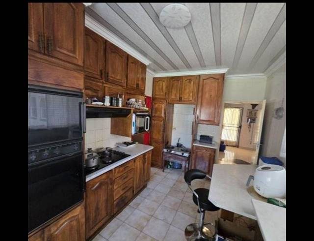 3 BEDROOM HOUSE FOR SALE IN RHODESFIELD